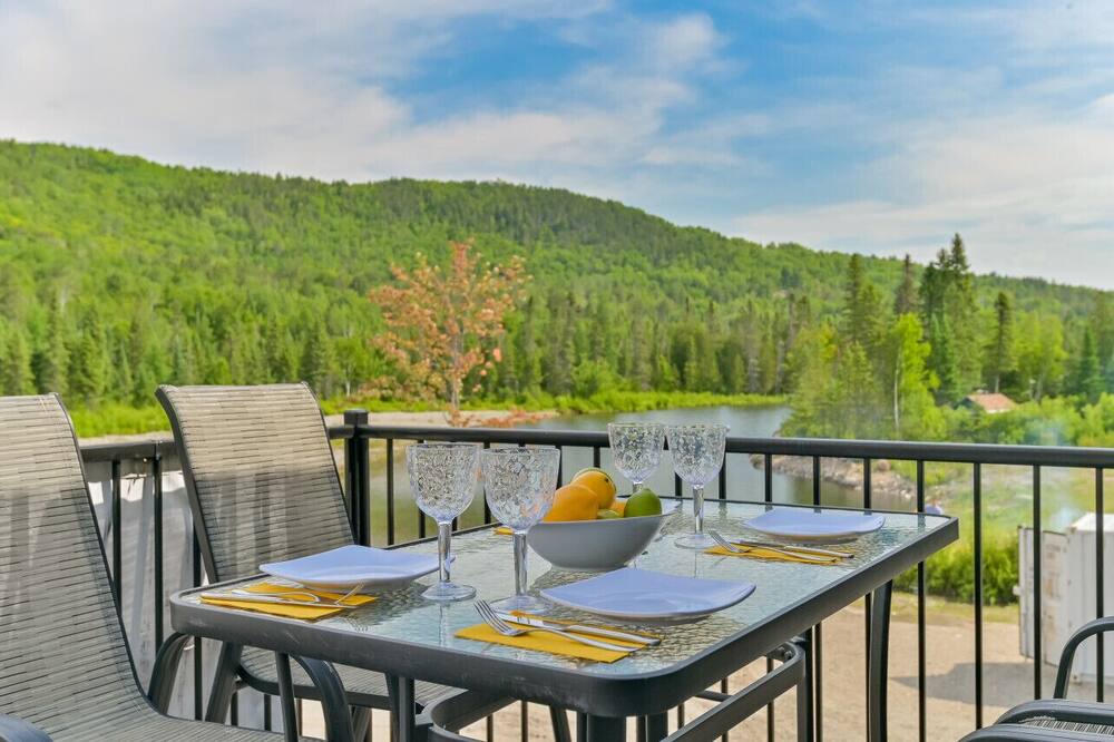 Photo of Patio Balcony in Saint Come