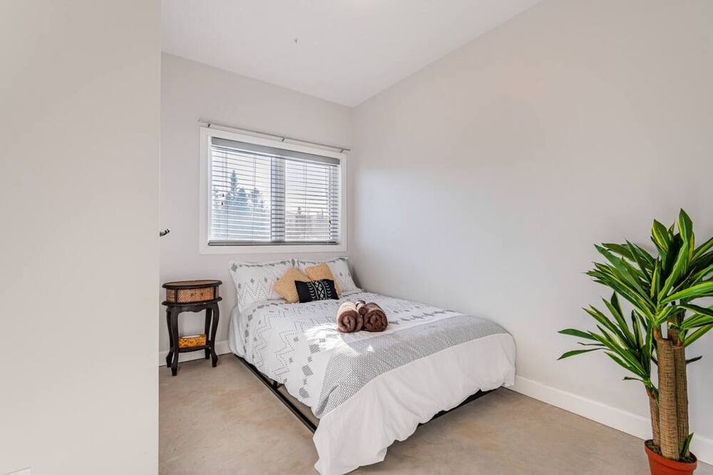Photo of Bedroom in Saint Come