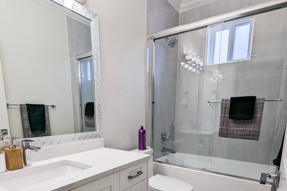 Photo of Bathroom in Burnaby