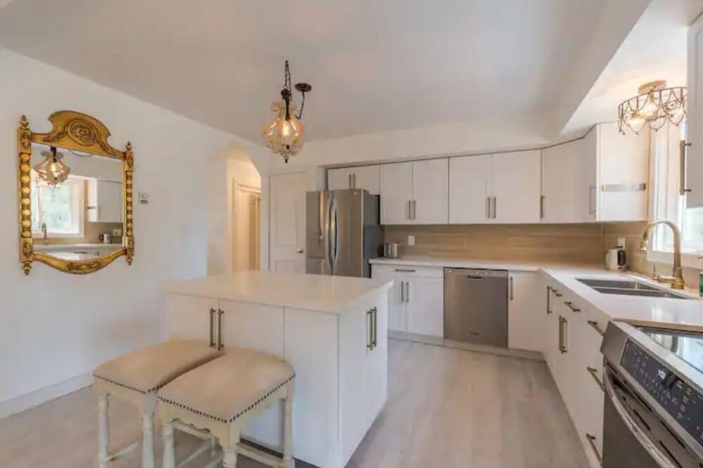 Photo of Kitchen in Greater Napanee