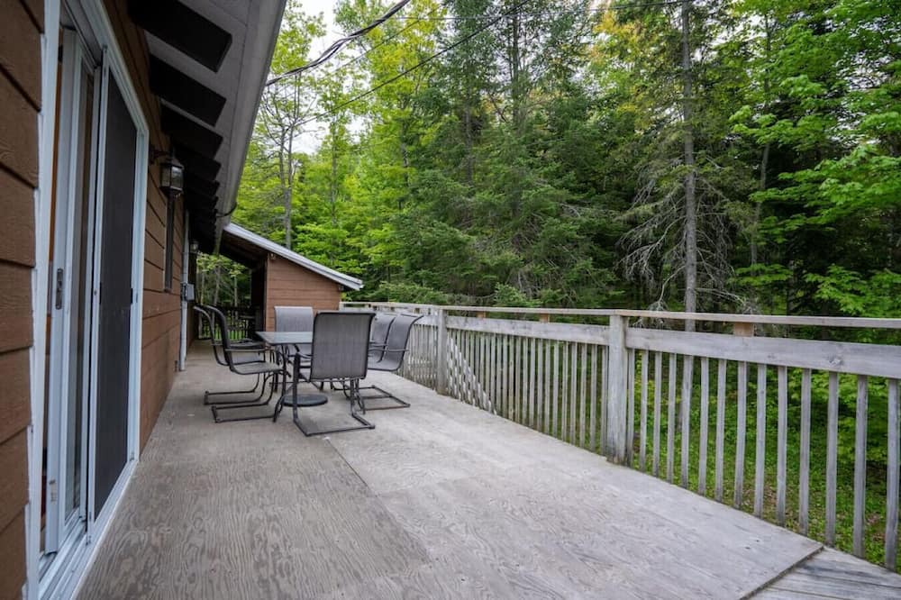 Photo of Patio Balcony in Saint Donat