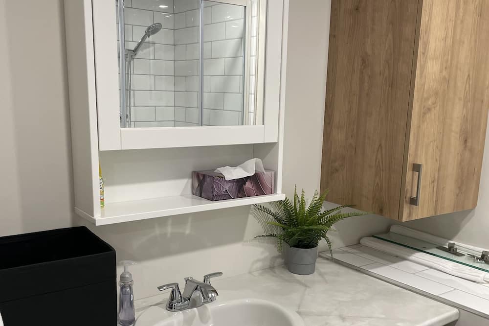Photo of Bathroom in Montmagny Regional County Municipality