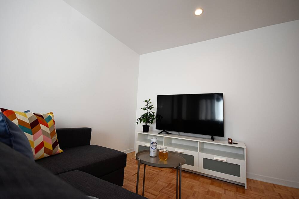 Photo of Livingroom in Little Italy