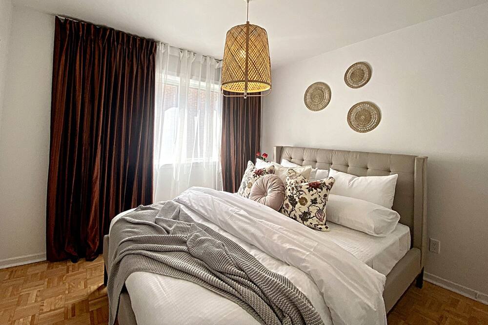 Photo of Bedroom in Little Italy
