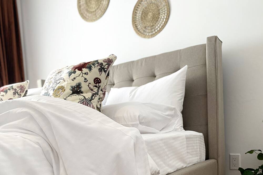 Photo of Bedroom in Little Italy