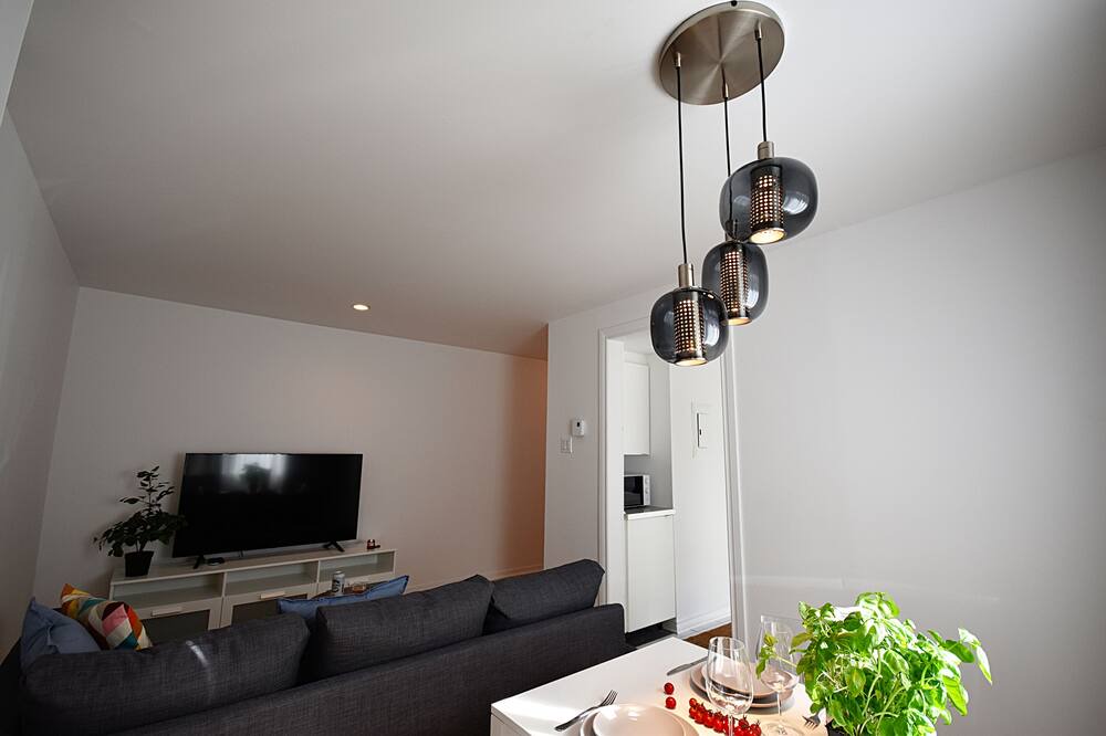 Photo of Livingroom in Little Italy