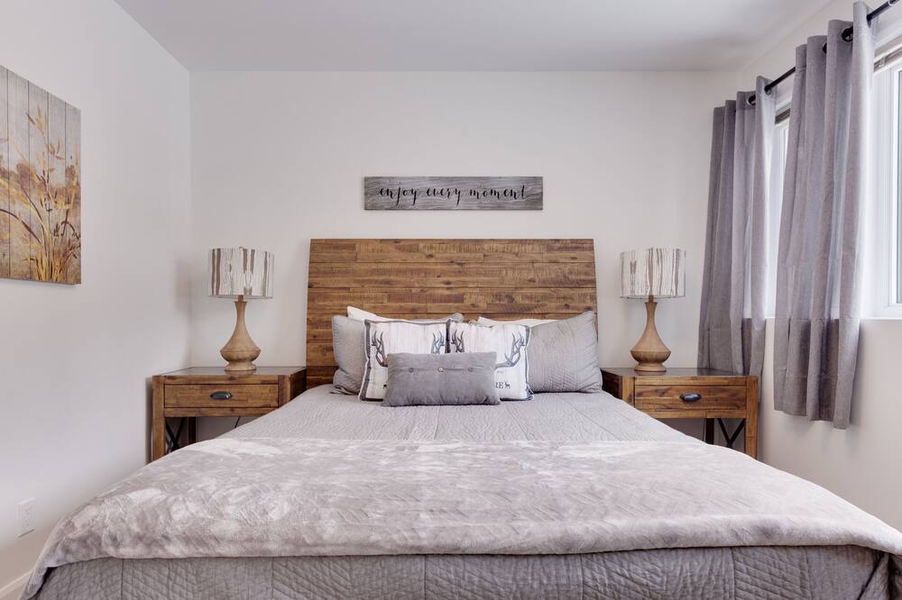 Photo of Bedroom in Stoneham