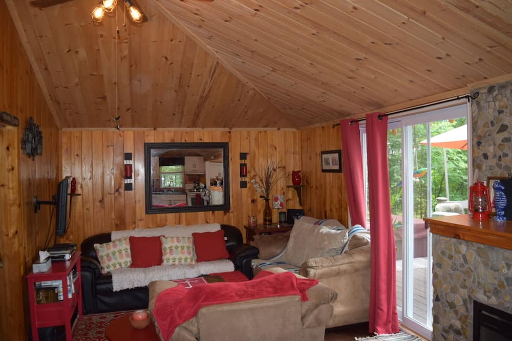 Photo of Bedroom in Cayamant