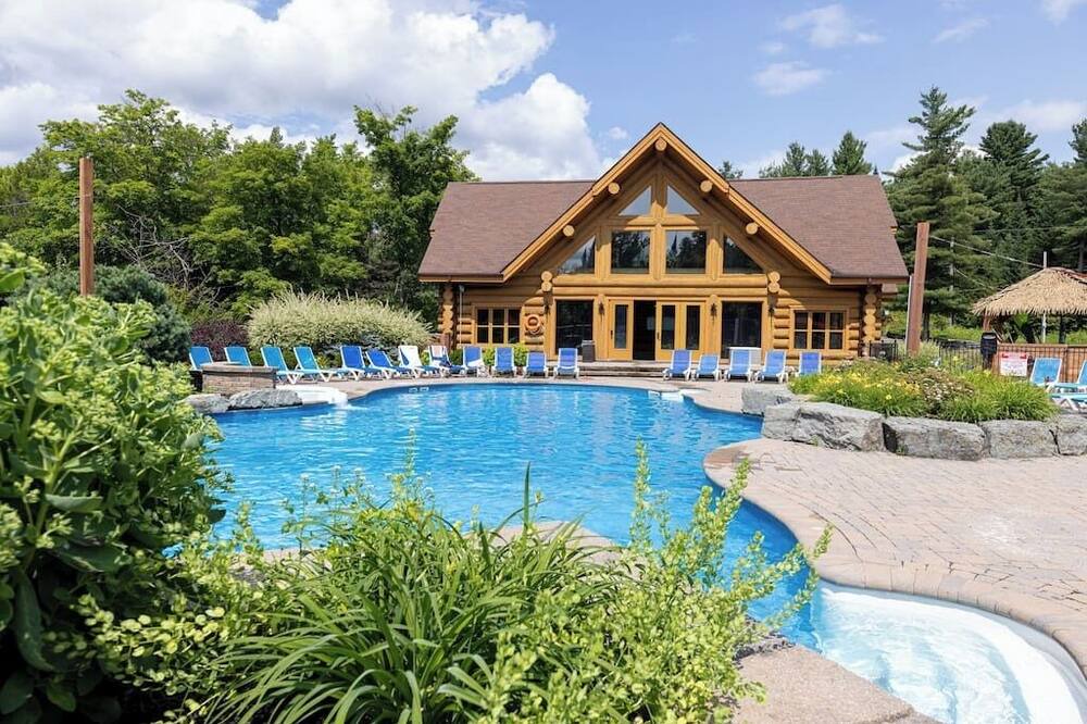 Photo of Outdoor in Fiddler Lake Resort