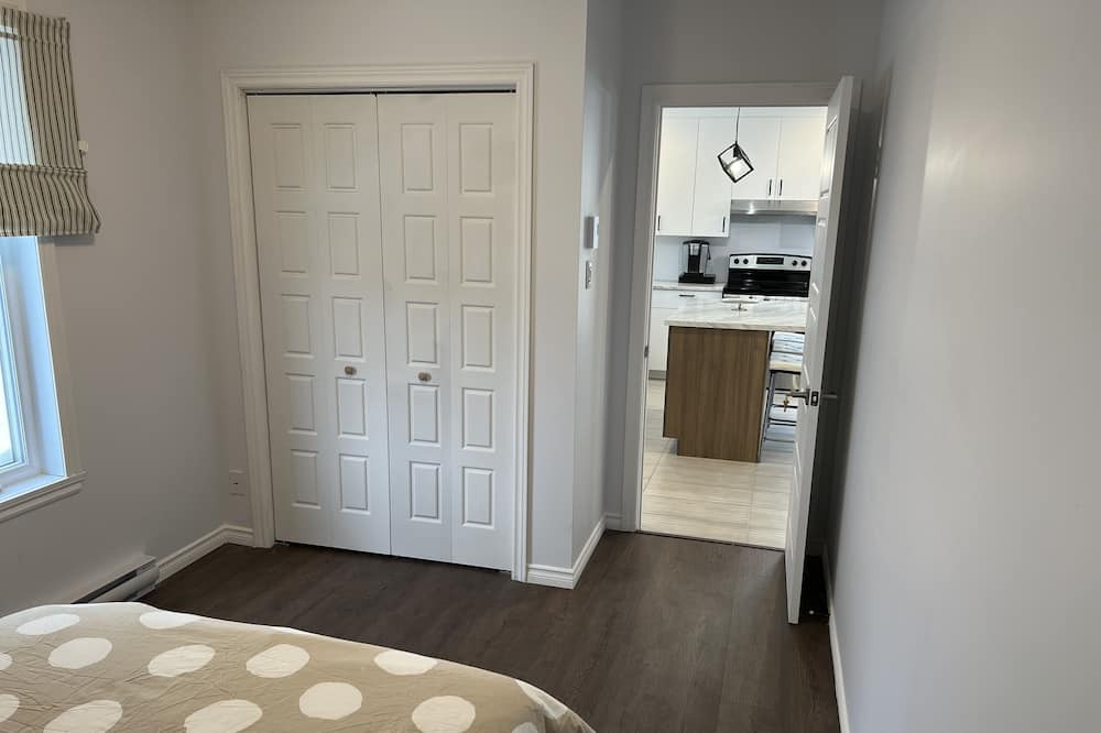 Photo of Bedroom in Paine-Sec