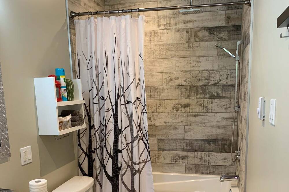 Photo of Bathroom in Brebeuf