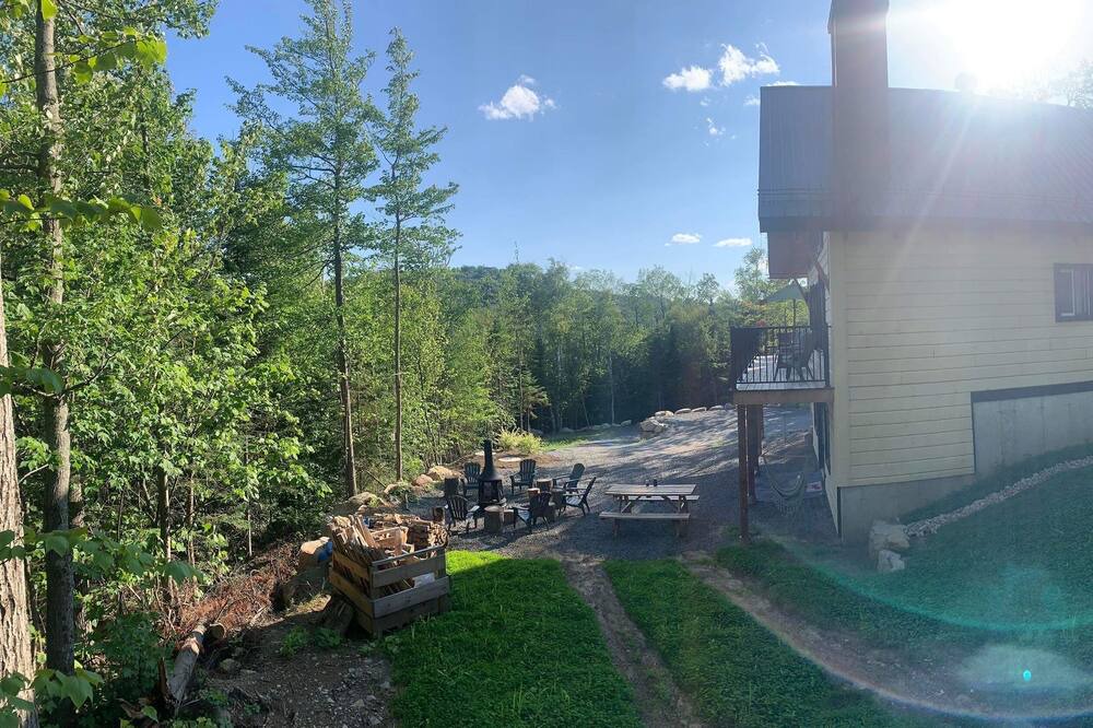 Photo of Outdoor in Sainte-Marguerite-du-Lac-Masson