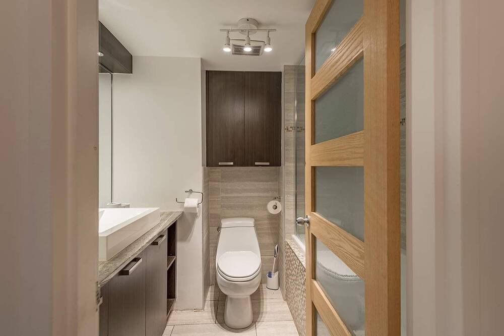 Photo of Bathroom in Shaughnessy Village