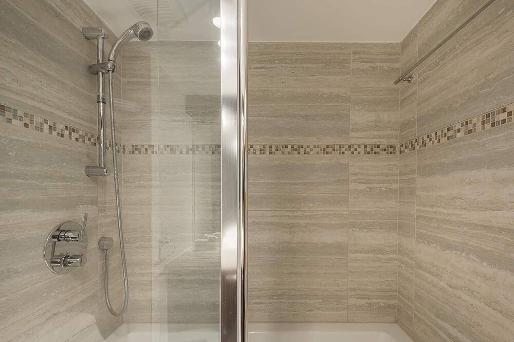 Photo of Bathroom in Shaughnessy Village