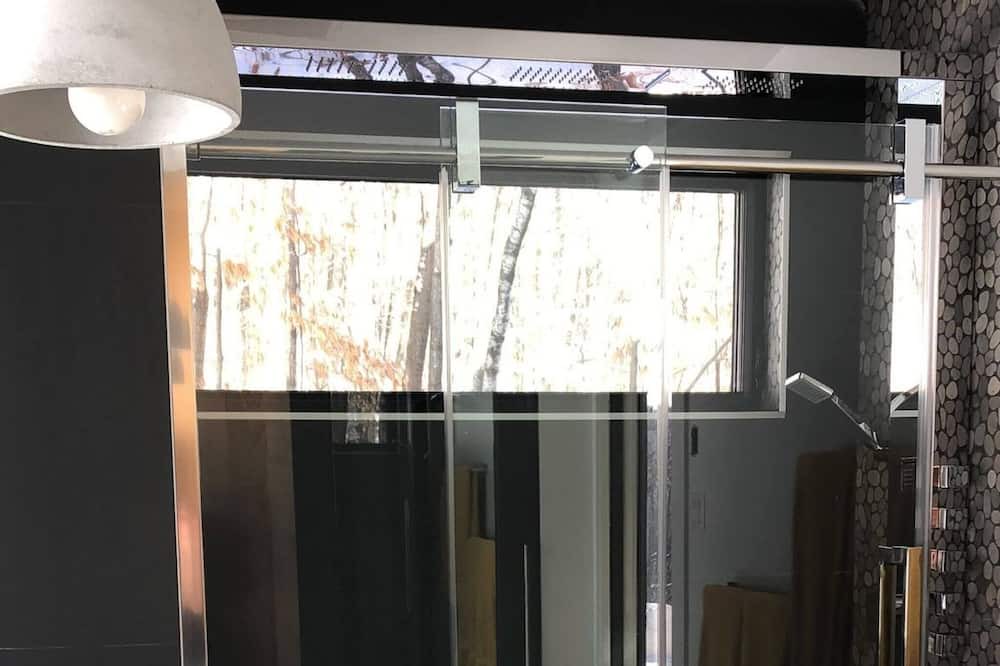 Photo of Bathroom in Shefford