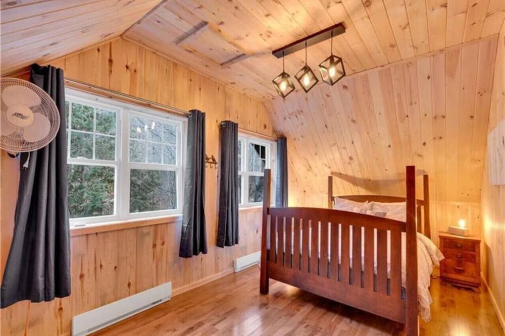 Photo of Bedroom in Amherst