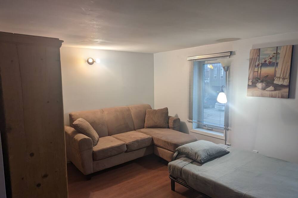 Photo of Livingroom in Hull