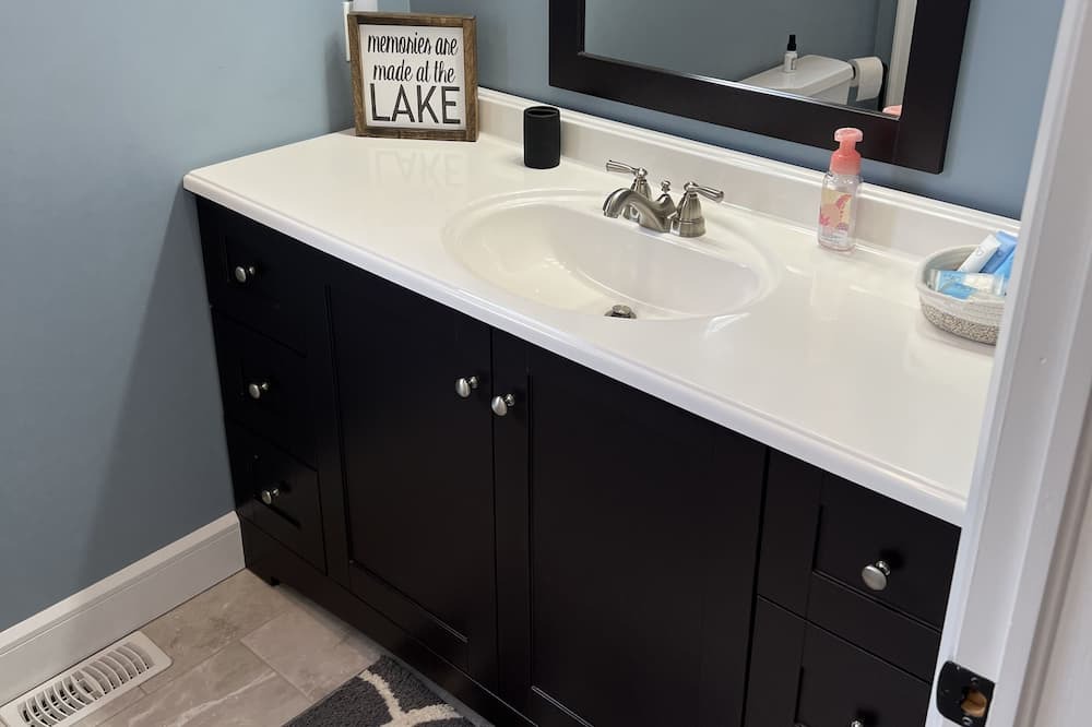 Photo of Bathroom in Bobcaygeon