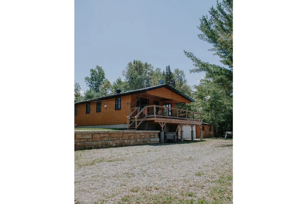 Photo of Outdoor in Lambton