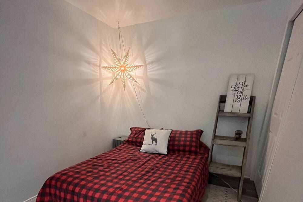 Photo of Bedroom in Chertsey