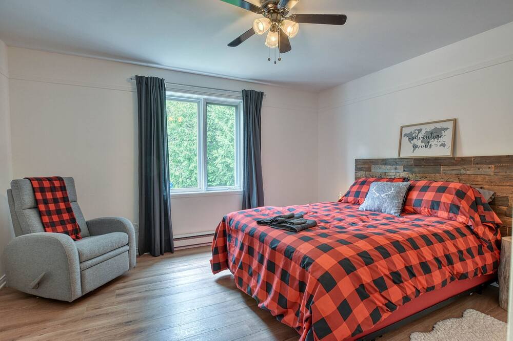 Photo of Bedroom in Chertsey