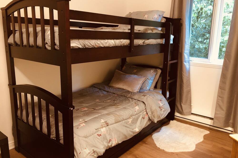 Photo of Bedroom in Chertsey