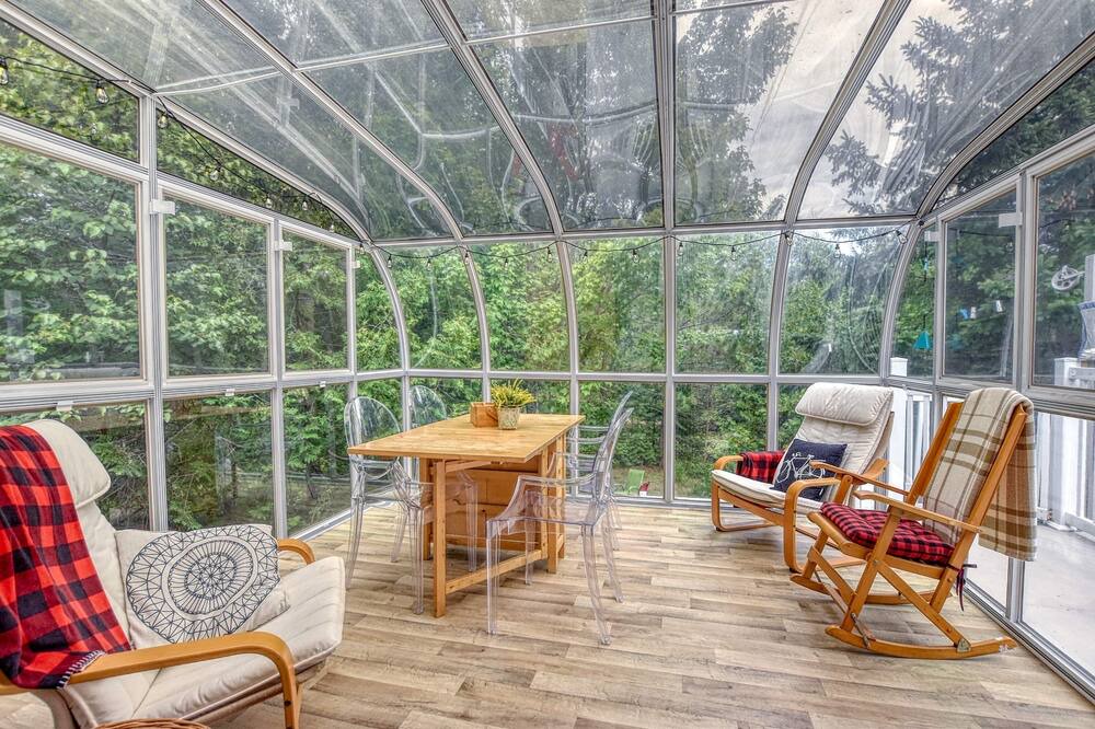 Photo of Outdoor in Chertsey