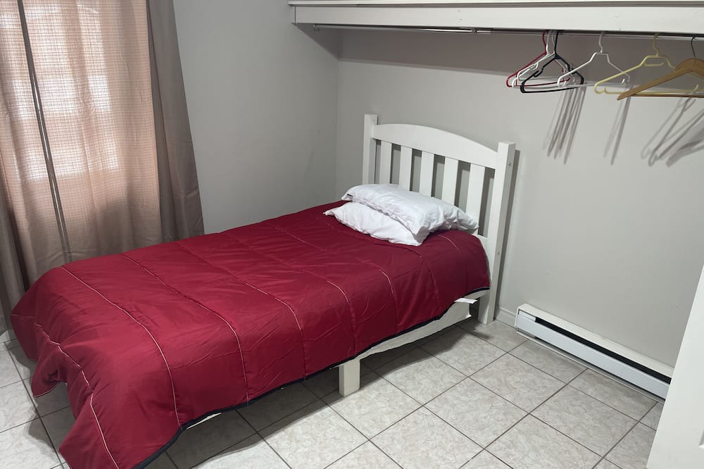 Photo of Bedroom in Masson-Angers