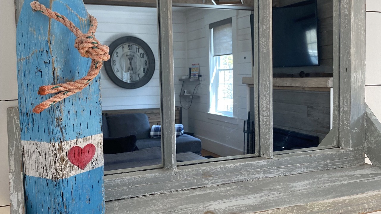 Photo of Others in Mahone Bay
