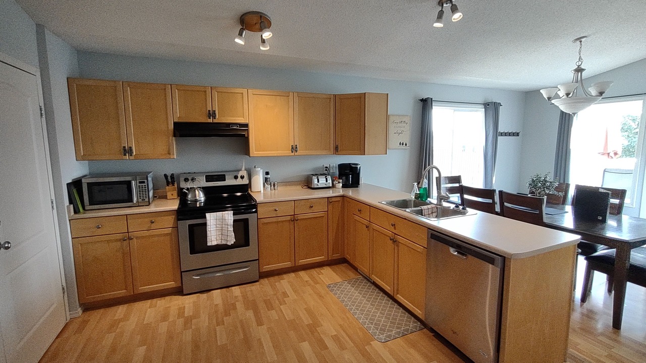 Photo of Kitchen in Grande Prairie
