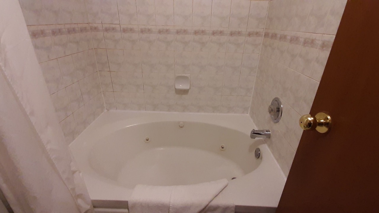 Photo of Bathroom in Golden