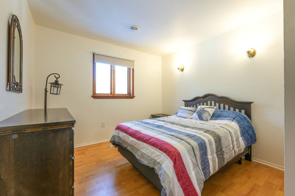 Photo of Bedroom in Saint-Calixte