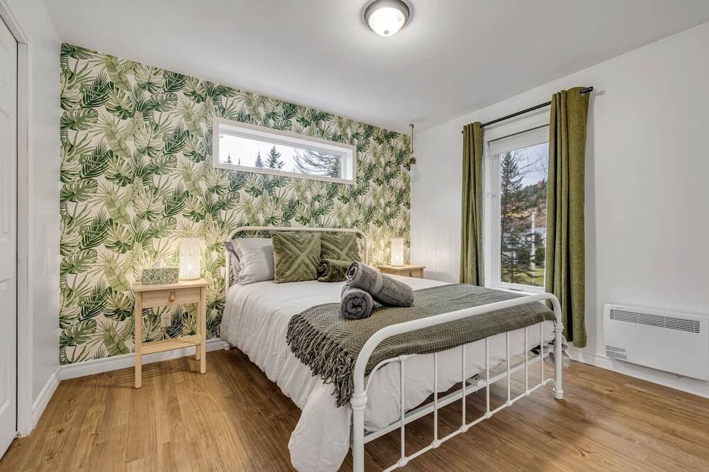 Photo of Bedroom in Stoneham