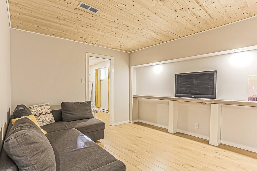 Photo of Livingroom in Saint-Sauveur