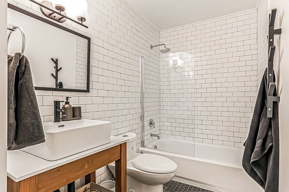 Photo of Bathroom in Saint-Sauveur