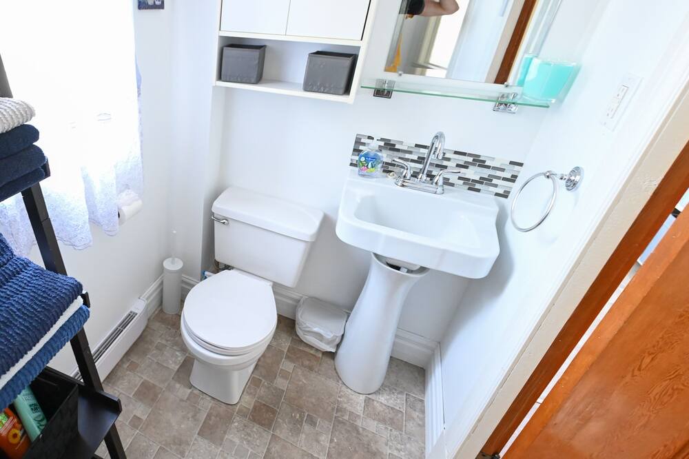 Photo of Bathroom in Desjardins