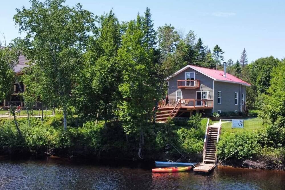 Photo of Outdoor in Shannon