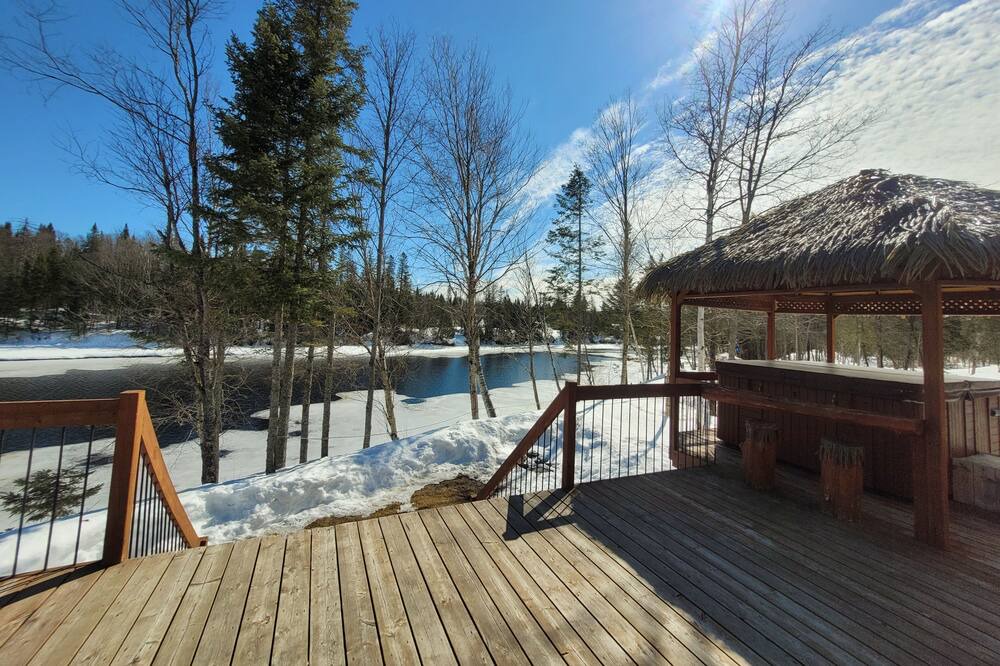 Photo of Outdoor in Shannon
