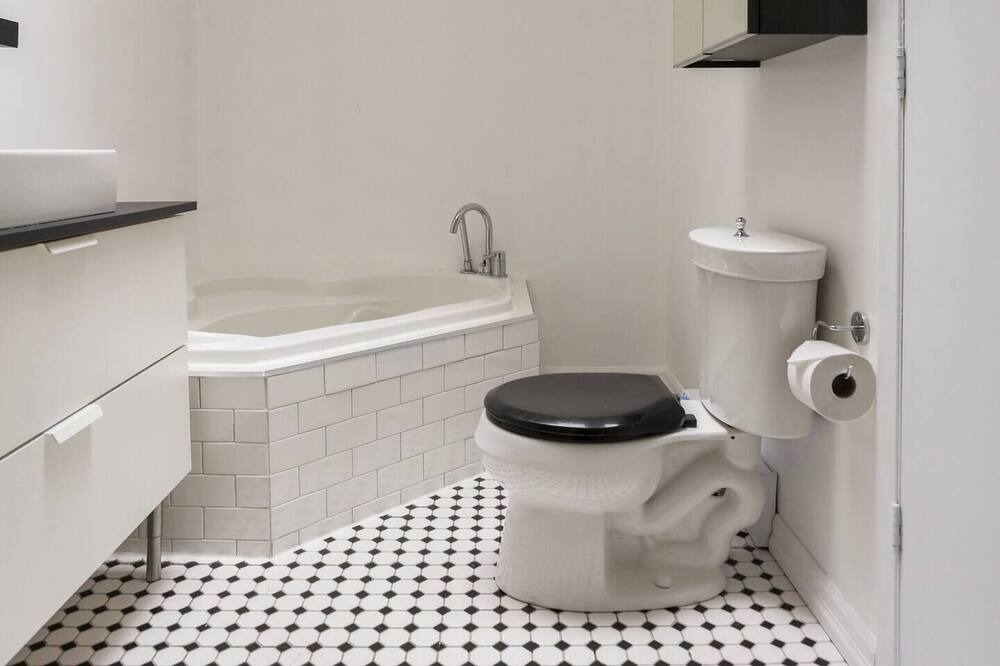 Photo of Bathroom in Downtown Montreal