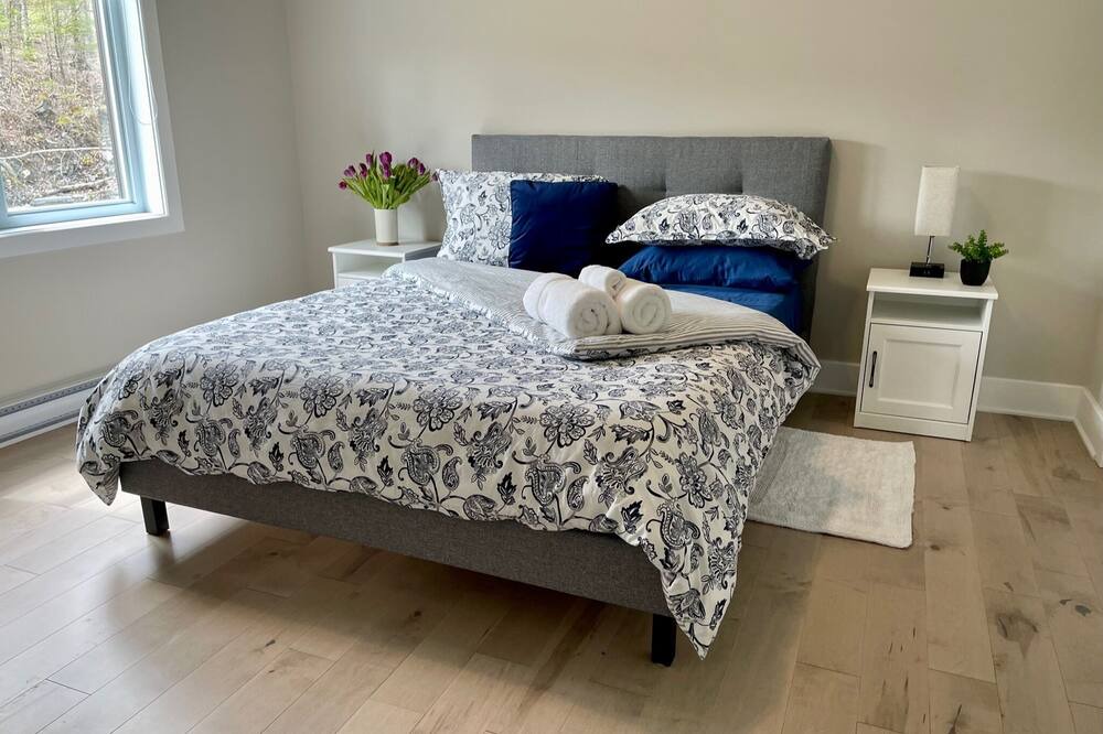 Photo of Bedroom in Ayers Cliff