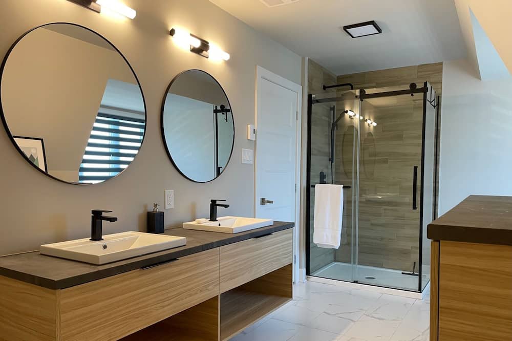 Photo of Bathroom in Ayers Cliff