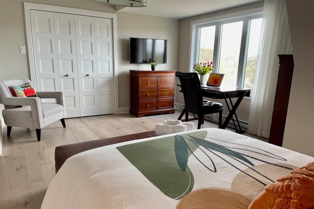Photo of Bedroom in Ayers Cliff