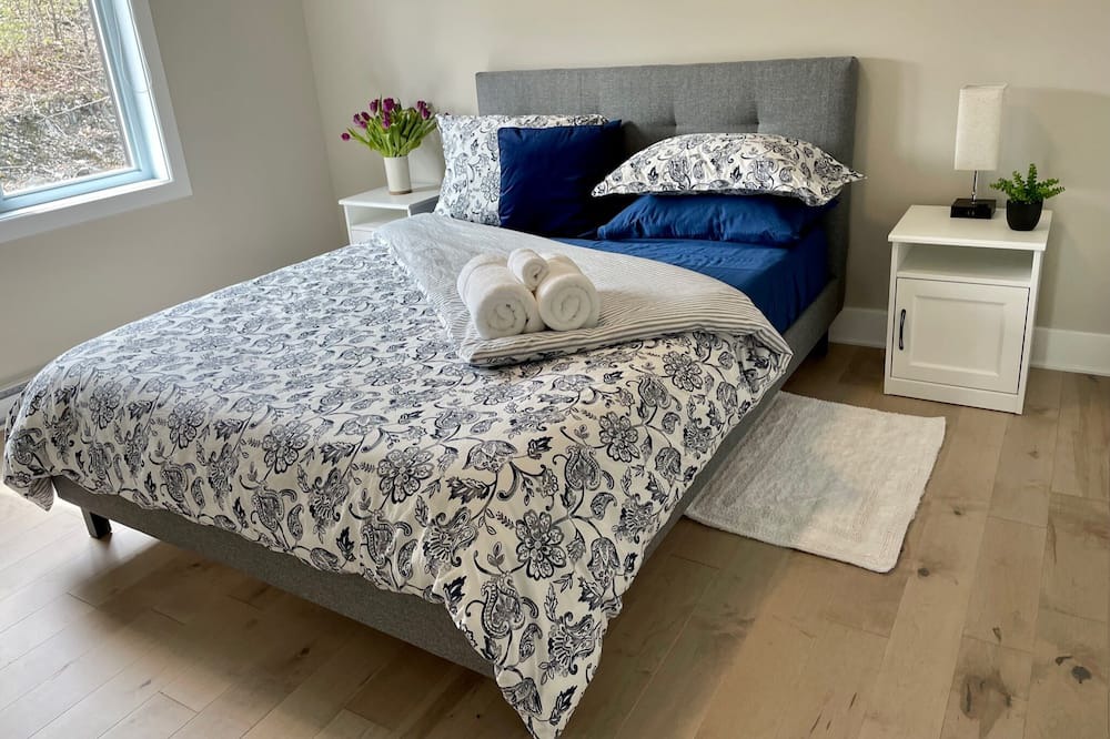 Photo of Bedroom in Ayers Cliff