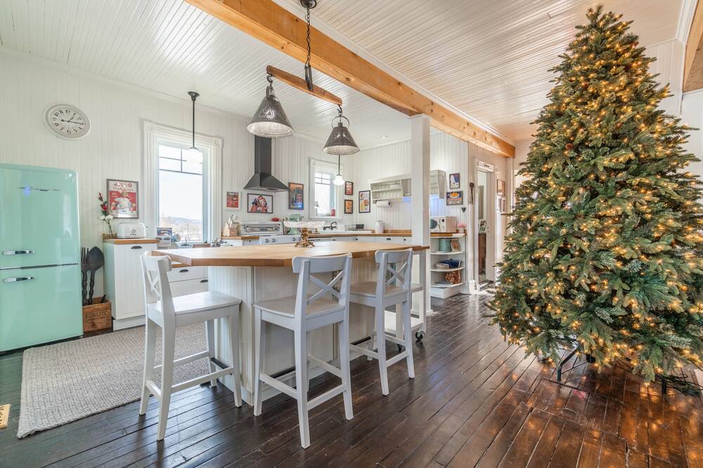 Photo of Kitchen in Brebeuf