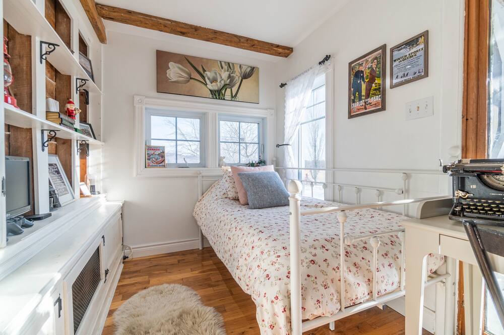 Photo of Bedroom in Brebeuf