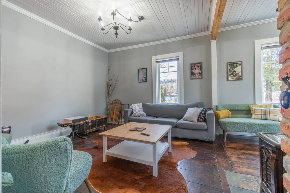 Photo of Livingroom in Brebeuf