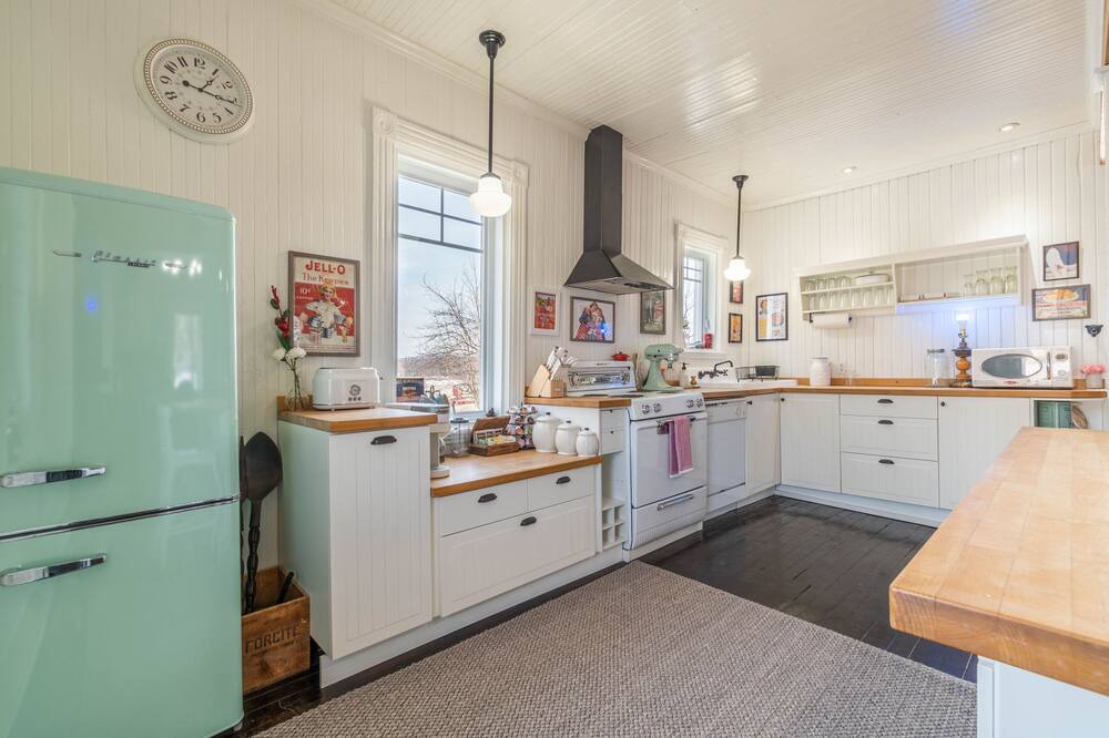 Photo of Kitchen in Brebeuf