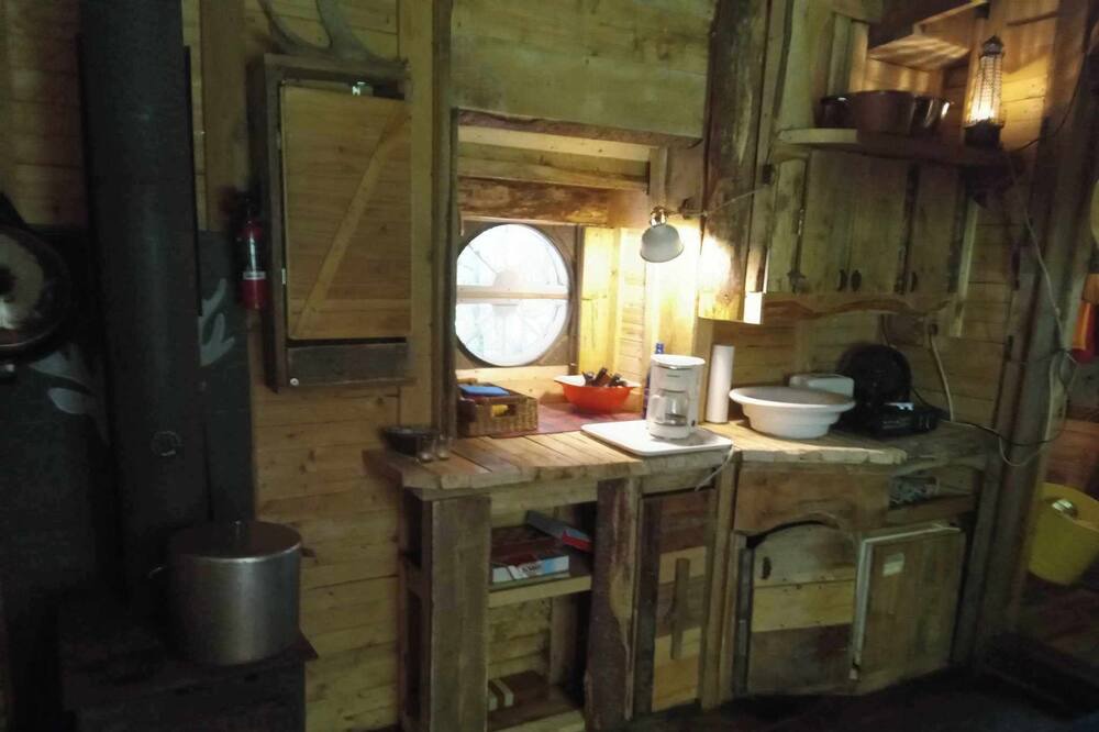 Photo of Bathroom in Notre-Dame-Des-Bois