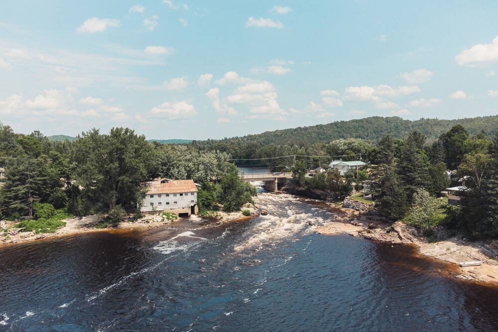 Photo of Outdoor in Amherst