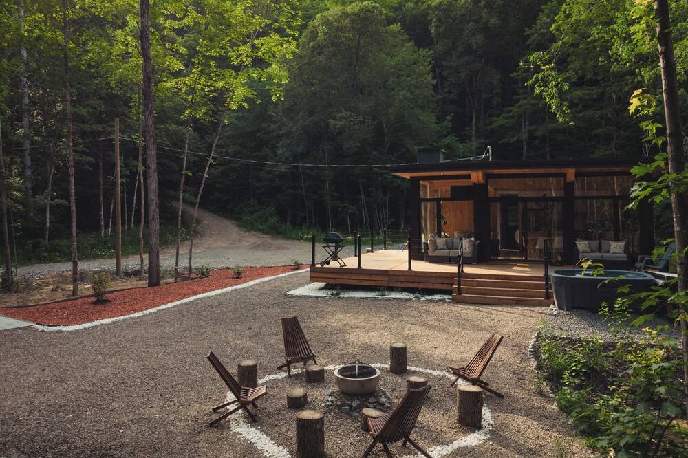 Photo of Outdoor in Amherst